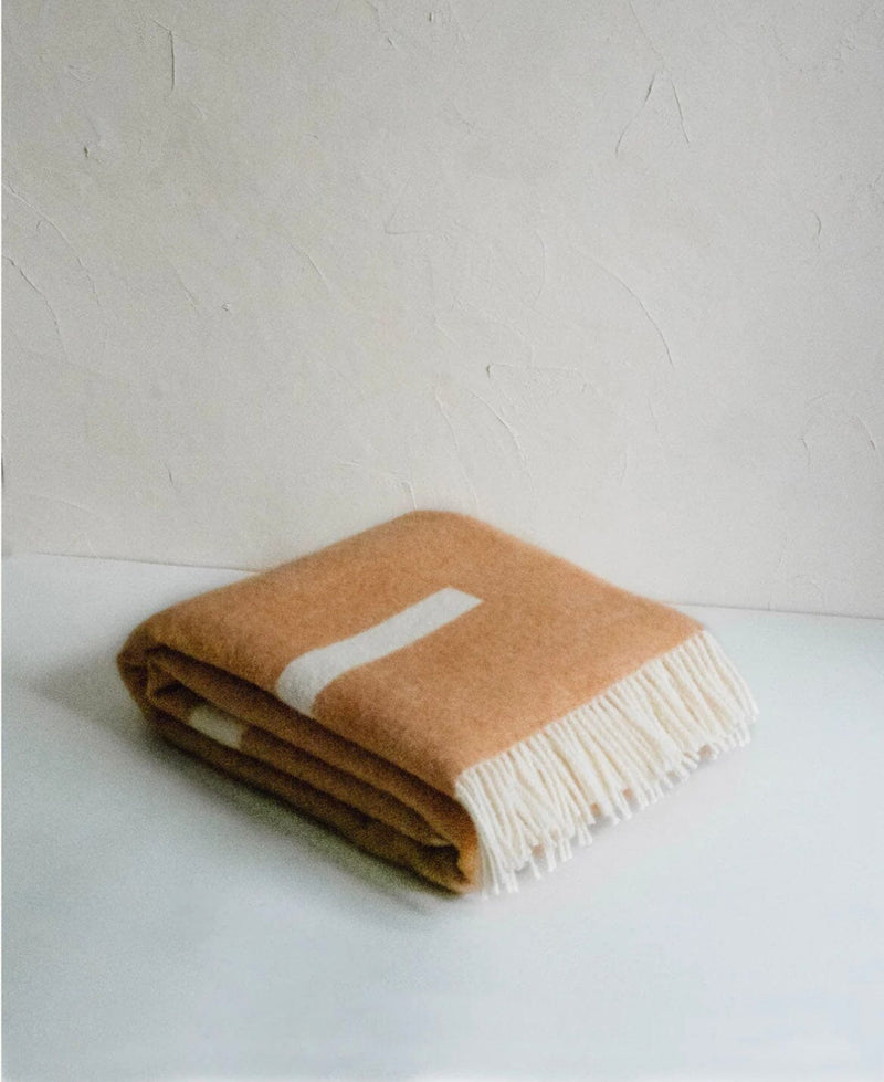 RIVER | Grain throw FORESTRY WOOL 