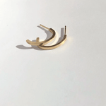 Curve Earrings | Gold Earrings Wild Nora 