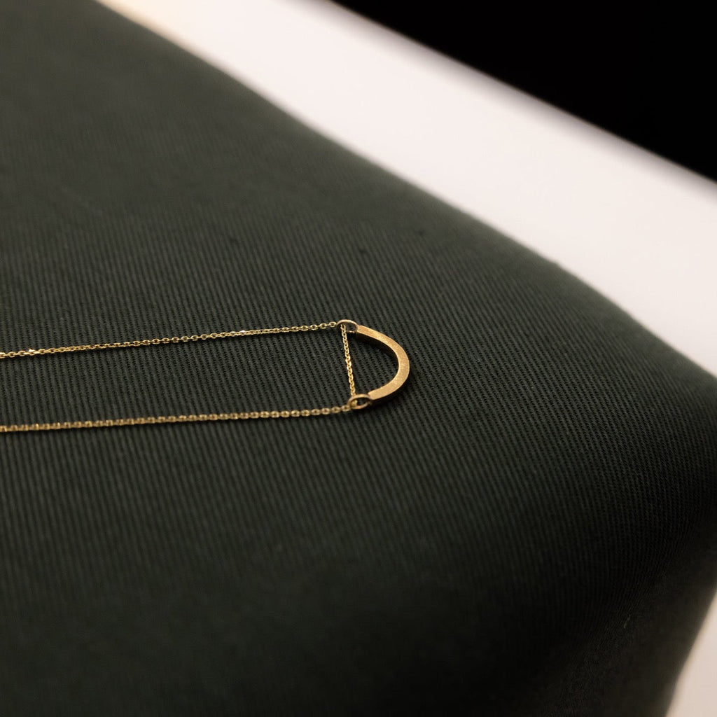 Mini Arc Necklace | Gold Necklaces Wild Nora 